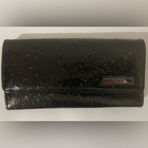 Kenneth Cole Reaction Black Wallet Minimalist Design